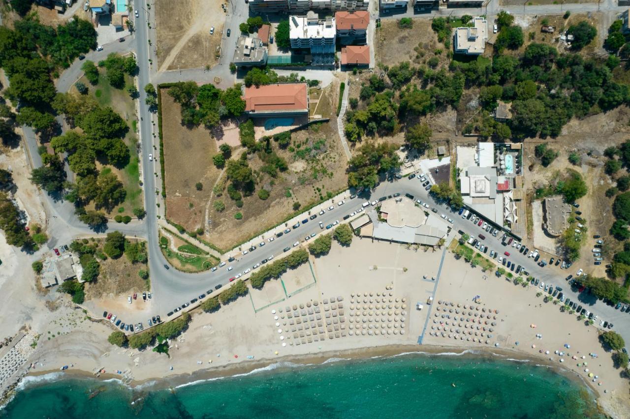 Elegant Beach Hotel Kyparissia Extérieur photo
