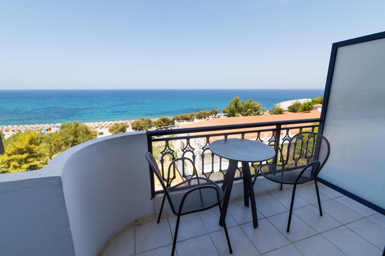 Elegant Beach Hotel Kyparissia Extérieur photo