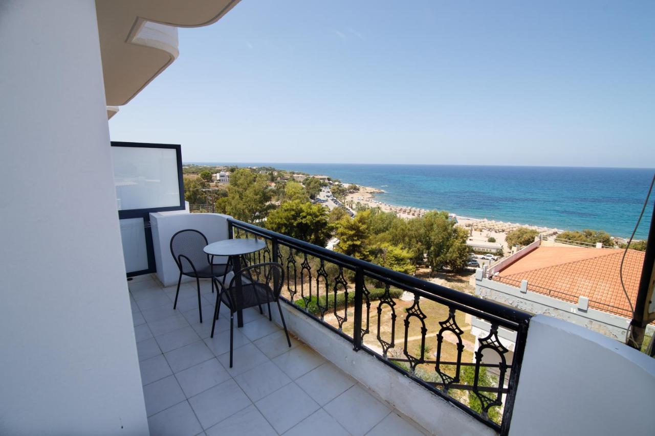 Elegant Beach Hotel Kyparissia Extérieur photo