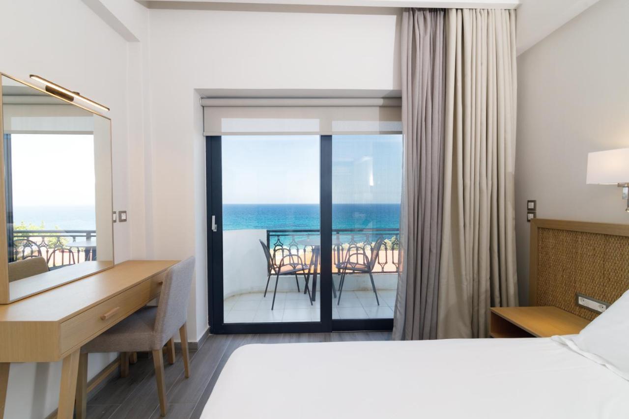 Elegant Beach Hotel Kyparissia Extérieur photo